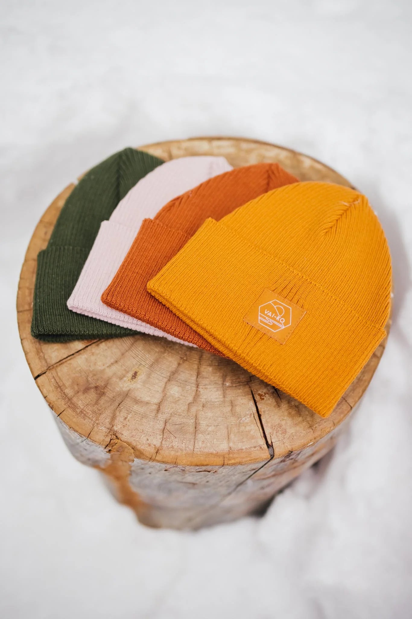 Kultakero Thin Beanie, useita värejä