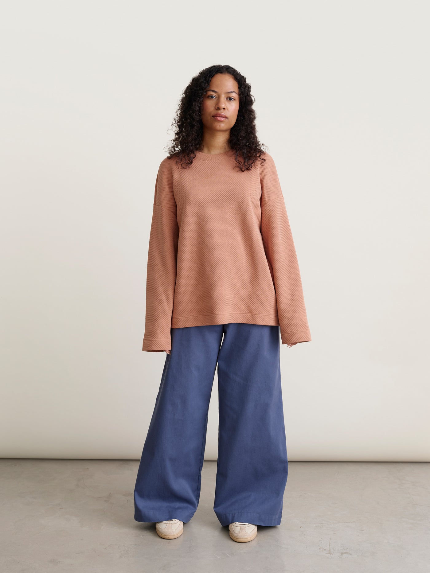 Honeycomb Sweatshirt, Mocha