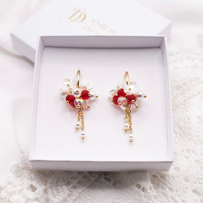 Aida Korvakorut, eri värejä