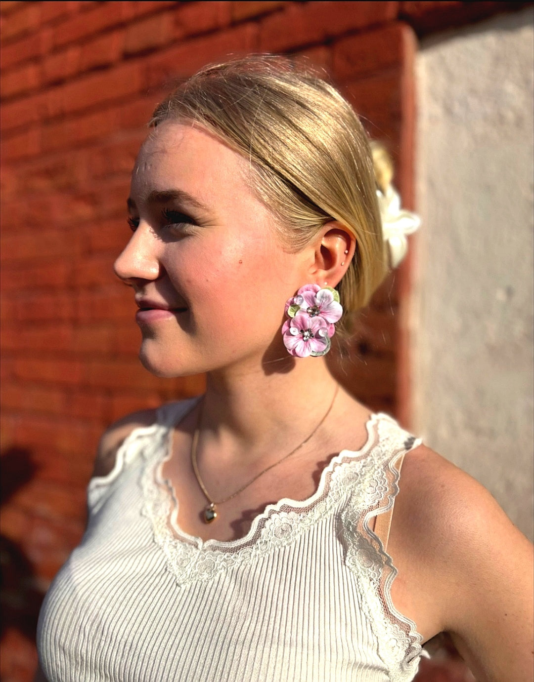 Alisa Kukkaiskorvakoru