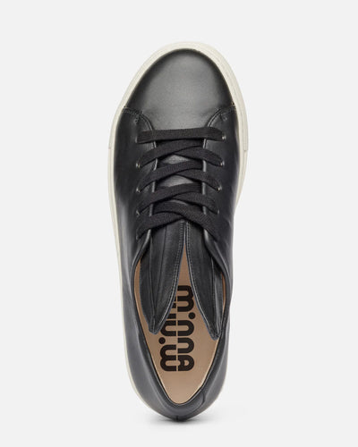 All Ears, Black Leather