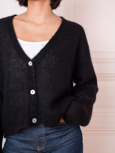 Cardigan V, Forever Friend