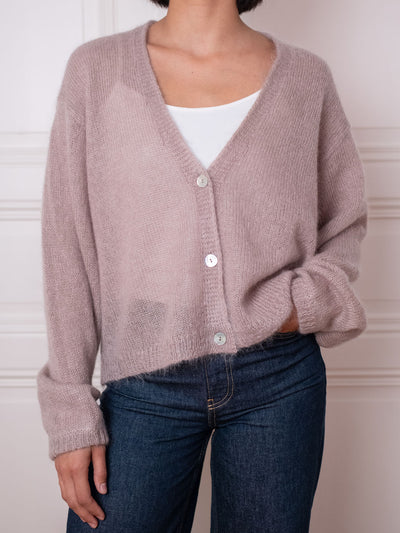 Cardigan V,  Nutty Nudge