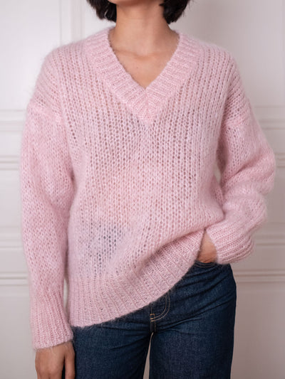 Chunky Sweater V, Hello Babe