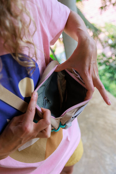 Detour Hip Pack, useita värejä