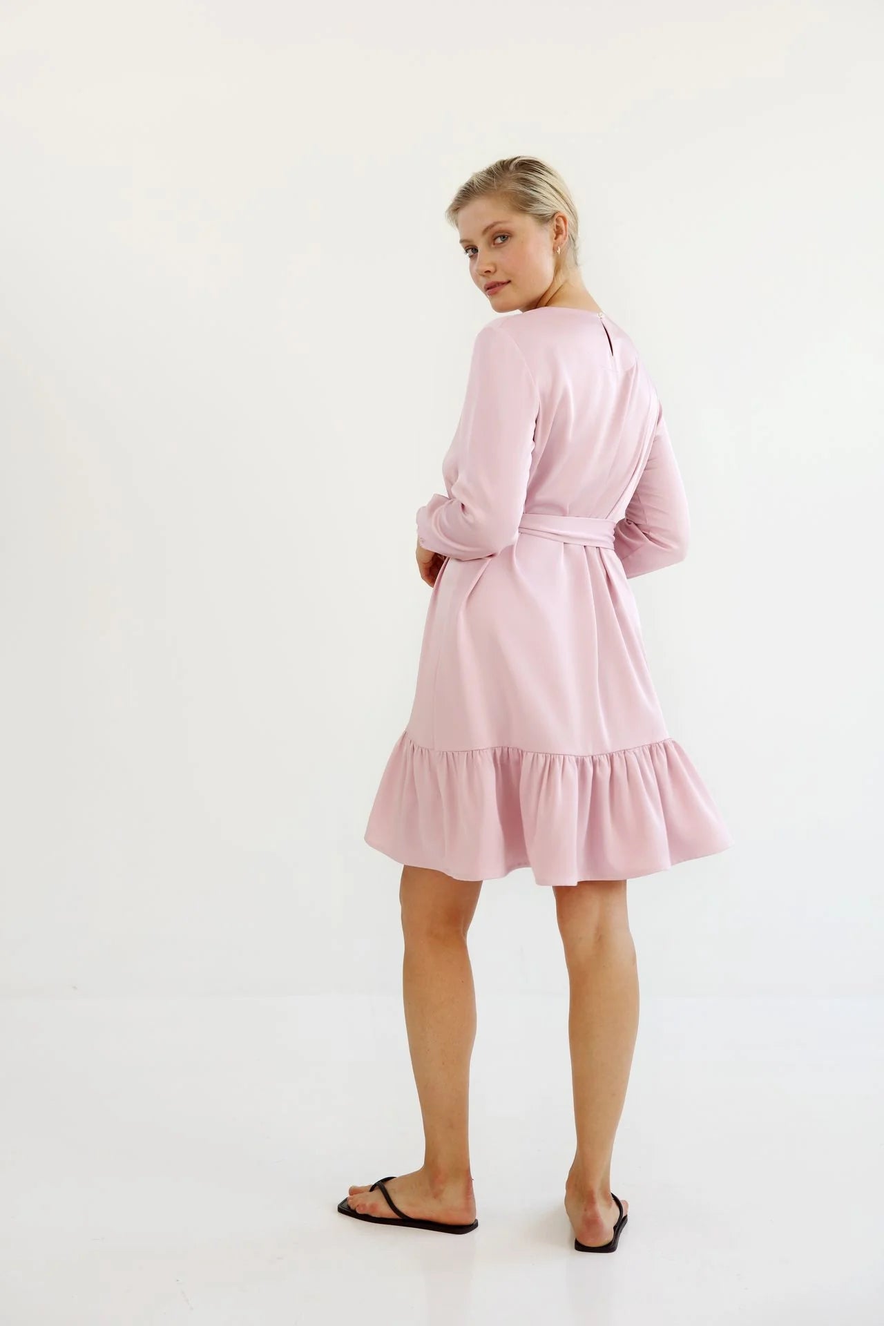 Frill Dress Rose