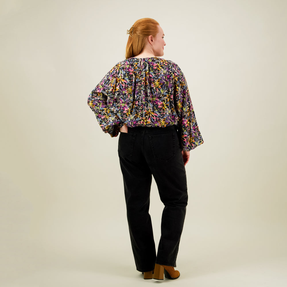 Fantasy Voluminous Blouse