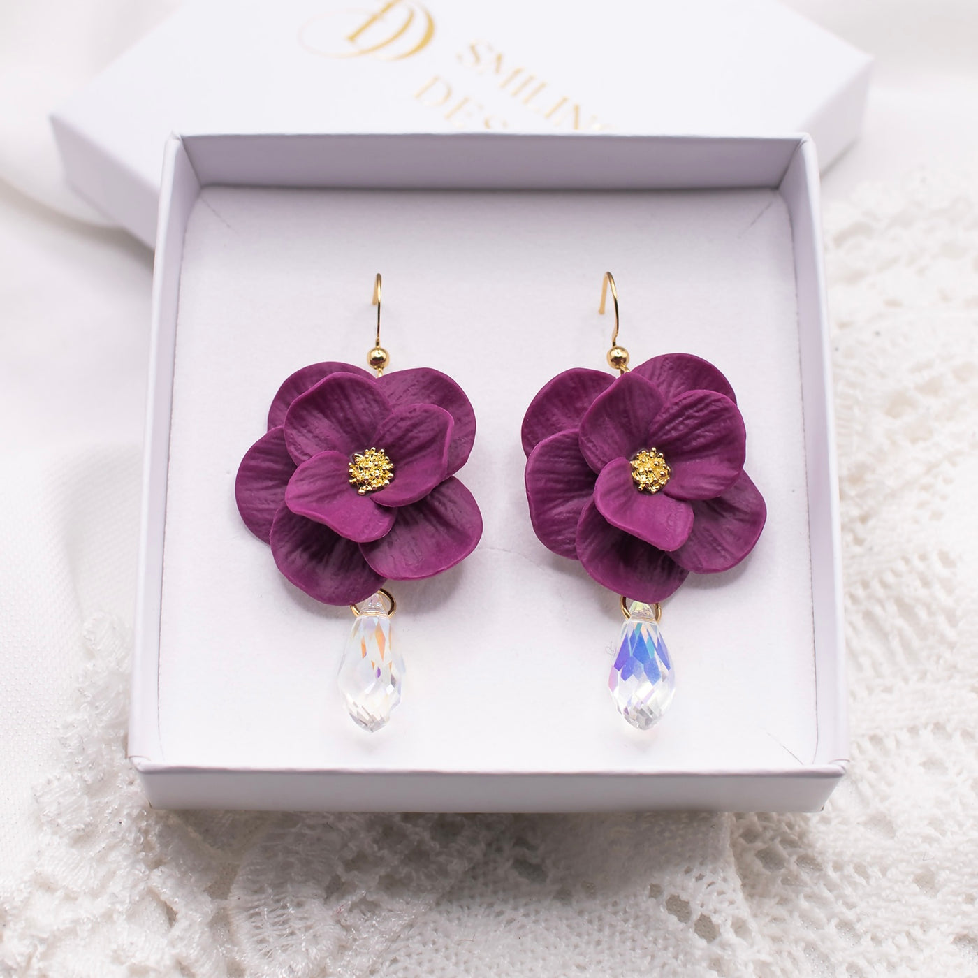 Juliette Korvakorut, eri värejä