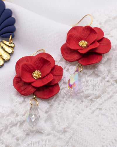 Juliette Korvakorut, eri värejä