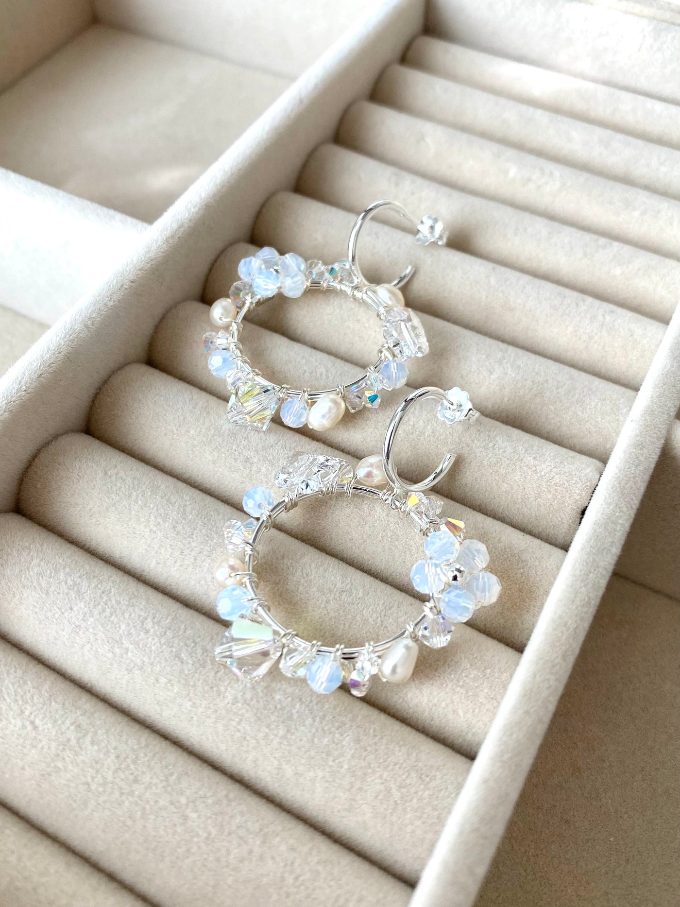 Keskikesä Korvakorut, Hopea