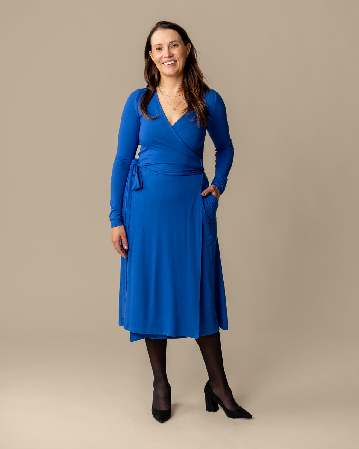 Kietaisumekko, Ultramariini