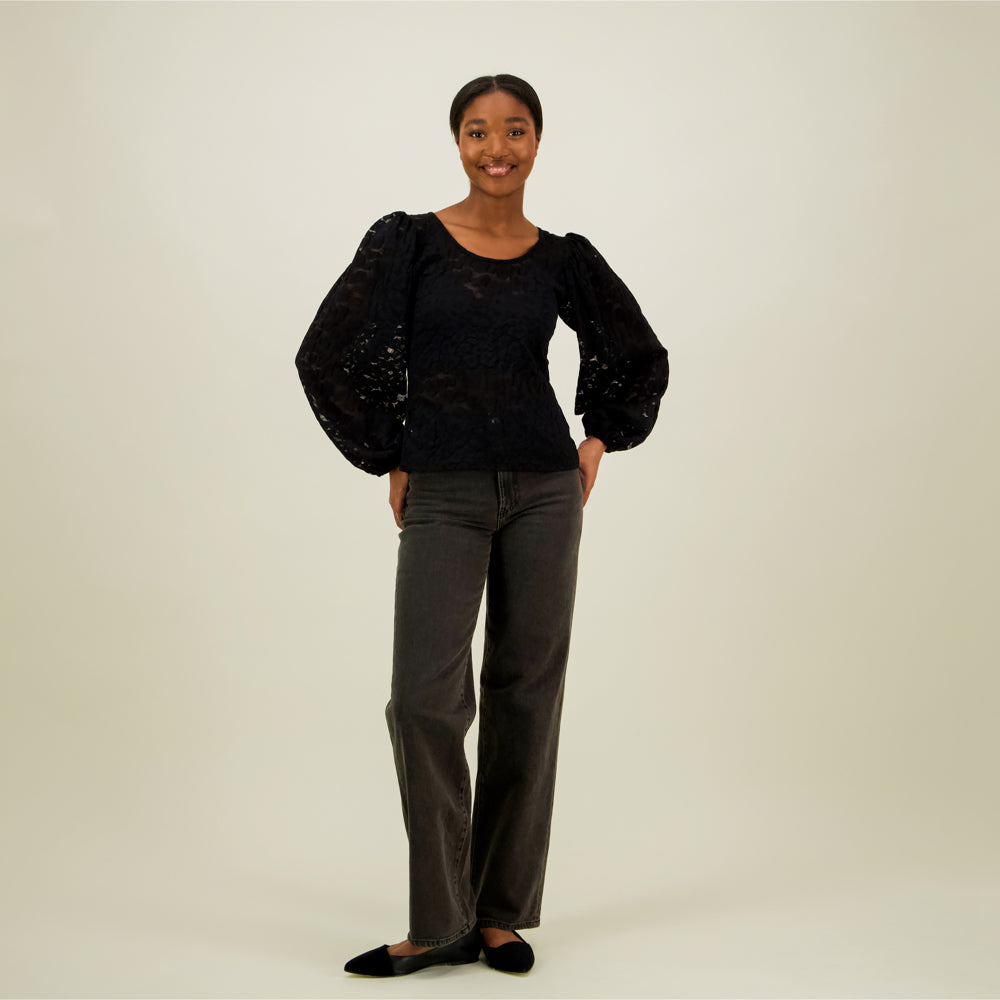 Lace Top, Licorice