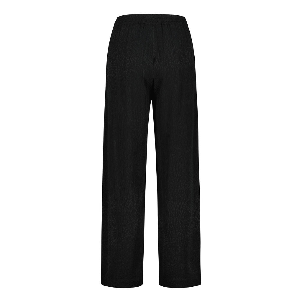 Leah Pants, Black Leo