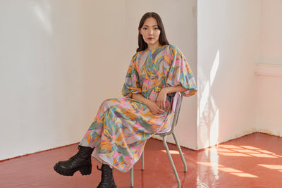 Utopy Volume Sleeve Midi Dress