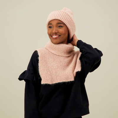 Mohair Beanie, Powder