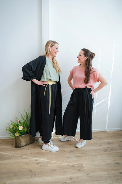 Säde Culottes, Musta