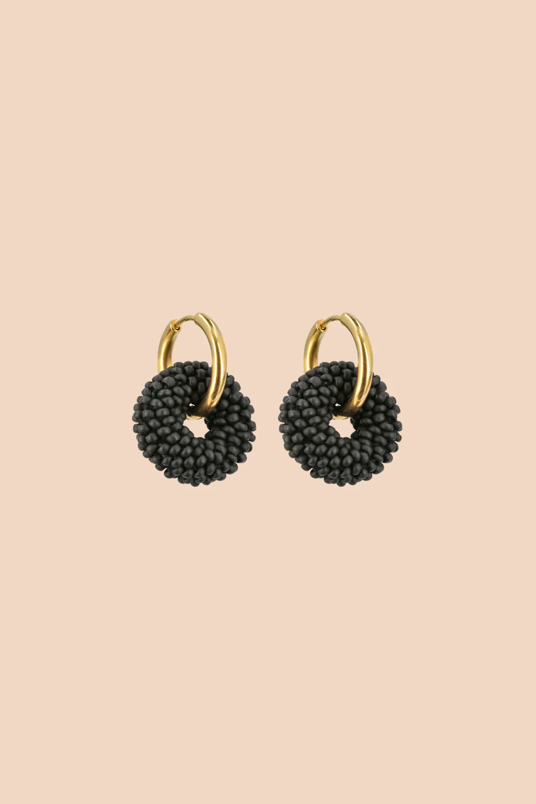 Veda Earrings, eri värejä