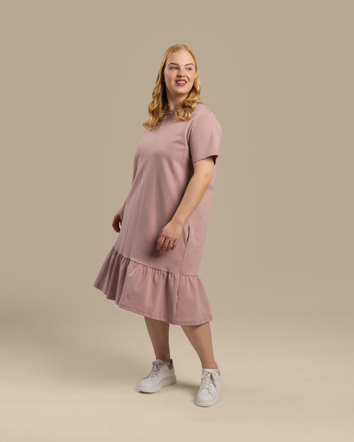 Poimuhelmainen Mekko Roosa