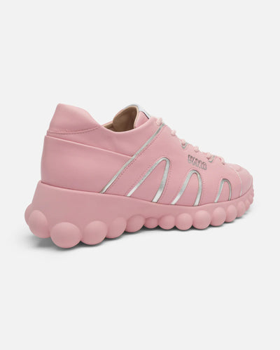 Chain Reaction, Pink Leather
