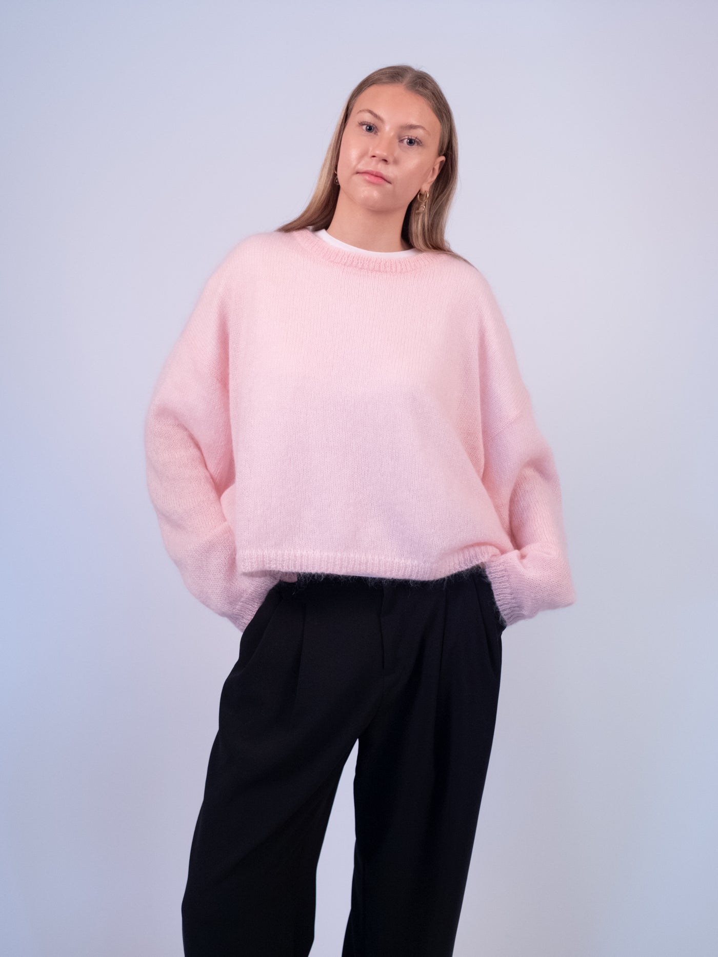 Sweater O, Hello Babe