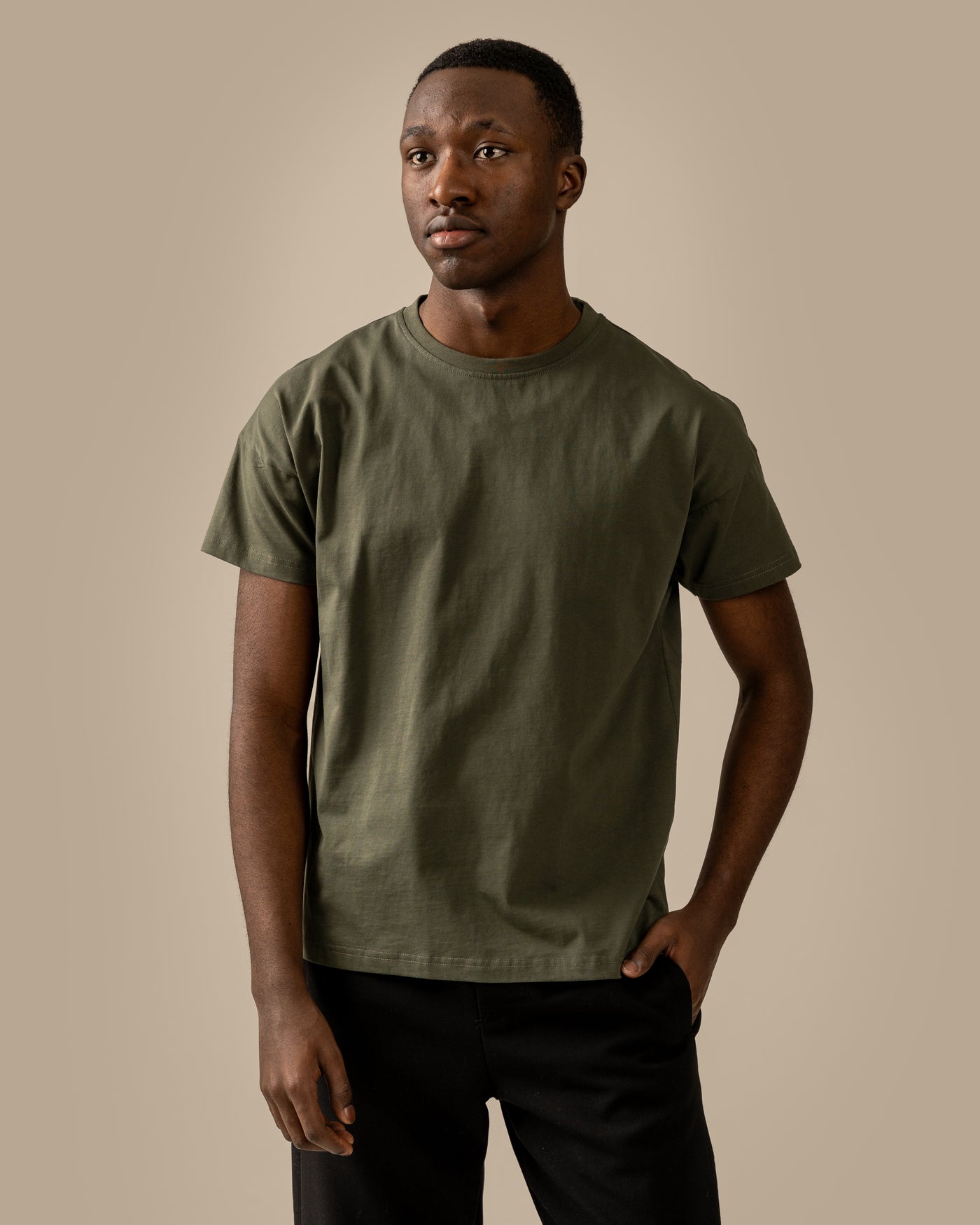 T-paita, Khaki