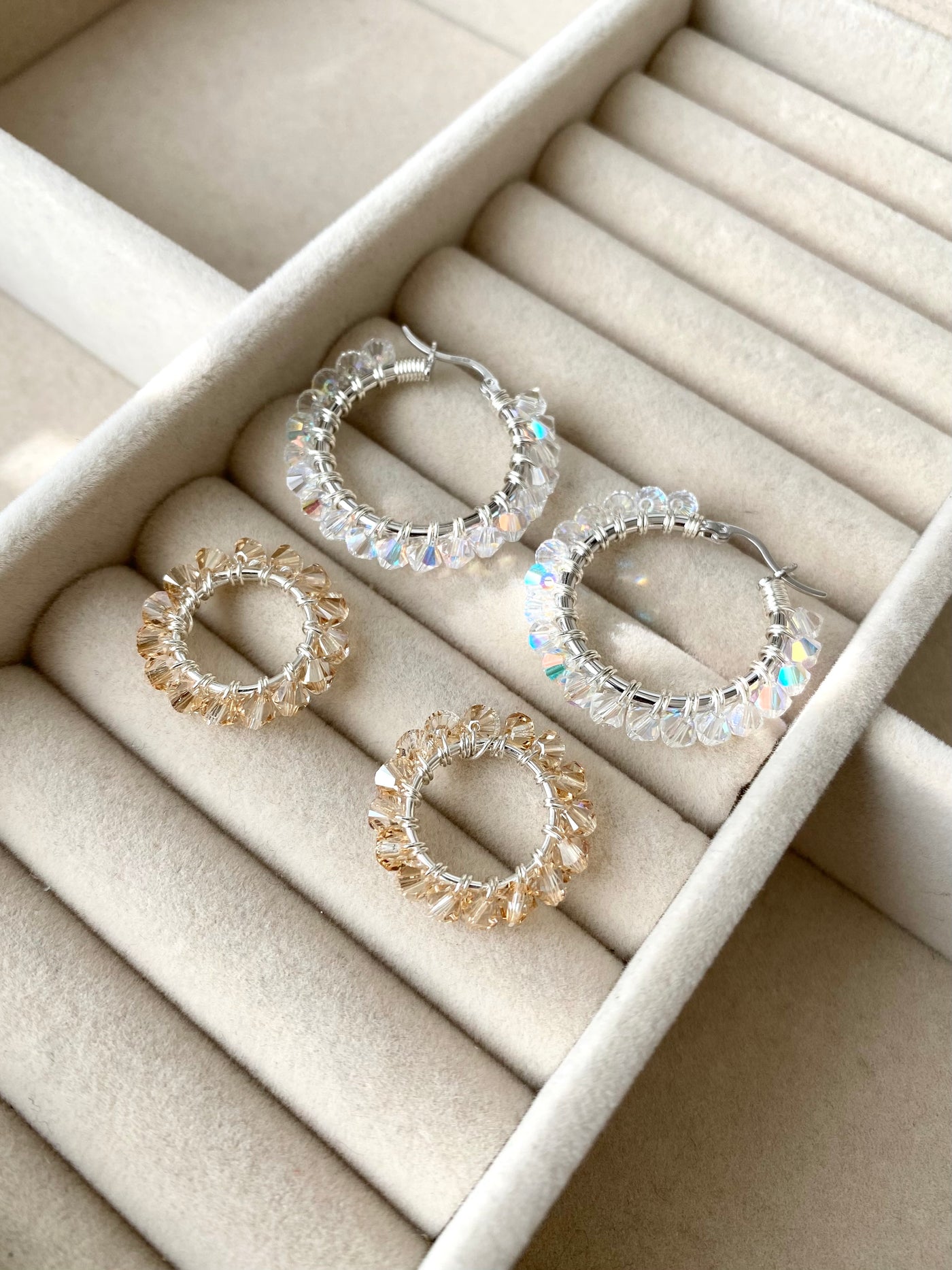 Tuplarenkaat Korvakorut, Hopea