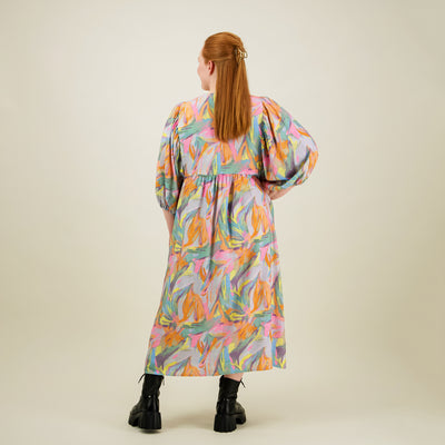 Utopy Volume Sleeve Midi Dress