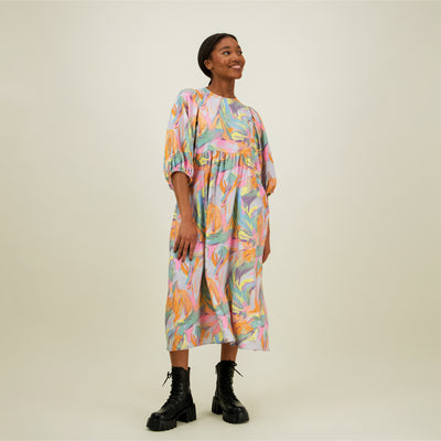 Utopy Volume Sleeve Midi Dress