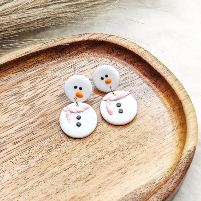 Lumiukot Korvakorut, eri värejä