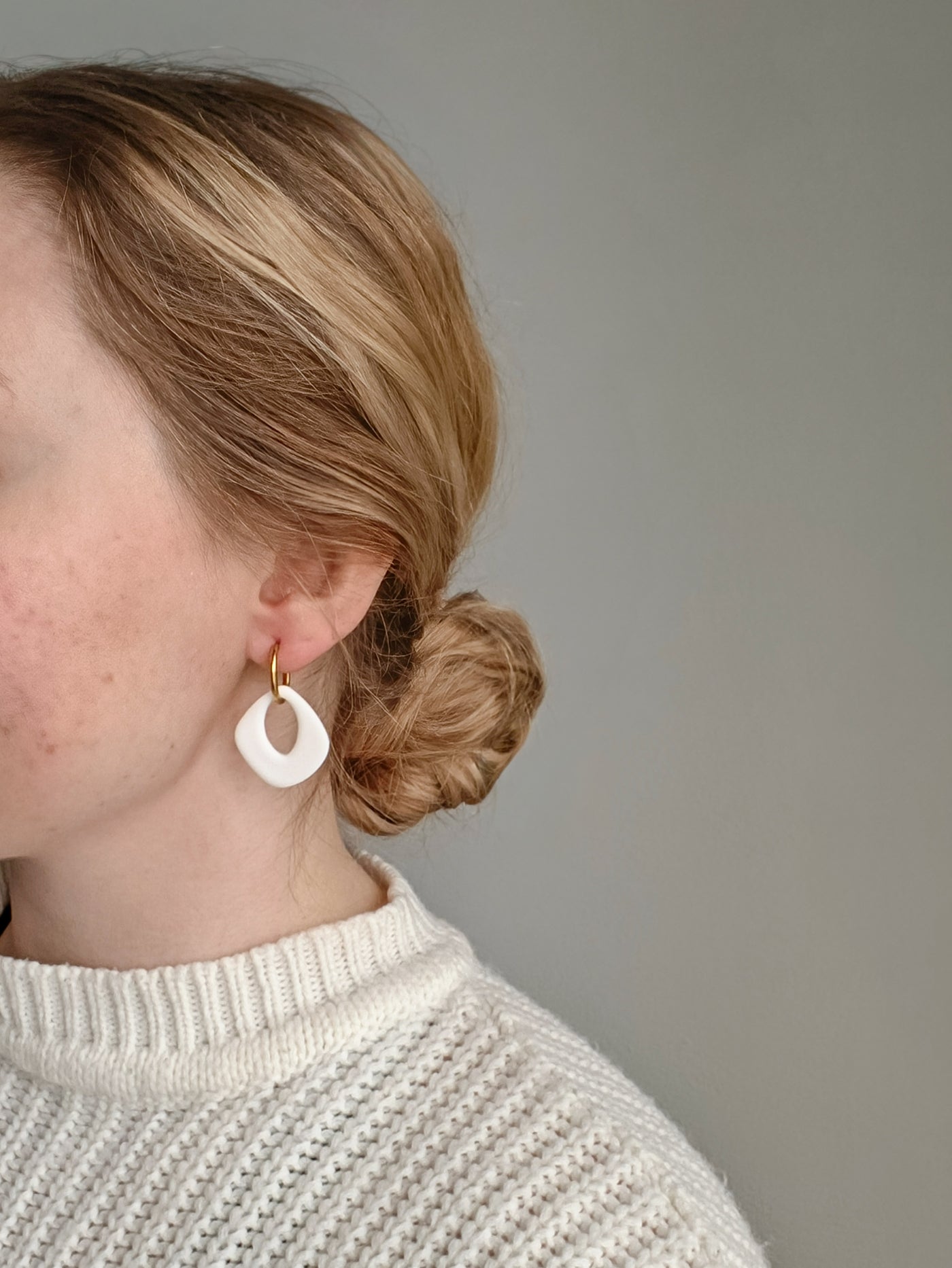 Vera Korvakorut, eri värejä