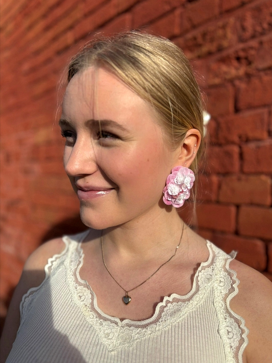 Vilma Kukkaiskorvakoru
