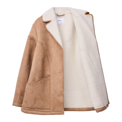 Hazel Coat, Camel