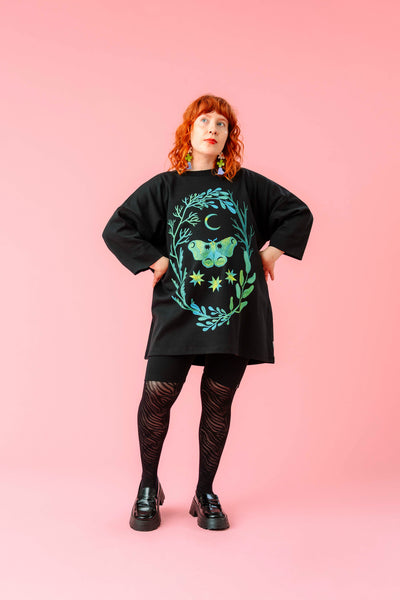 Leandro Long T-Shirt Moth Moon, Black