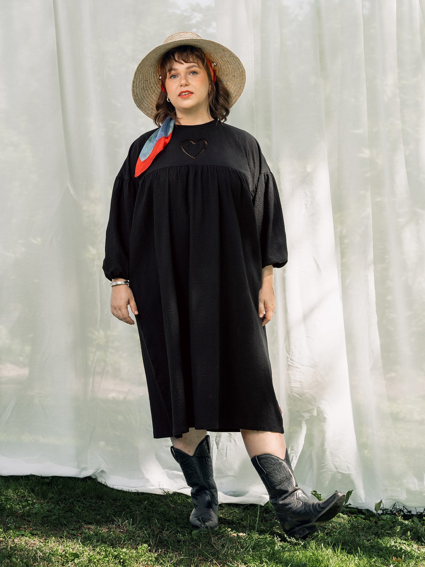 Evelyn Embroidered Dress, Black