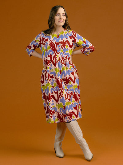 Marlene Dress, Growth