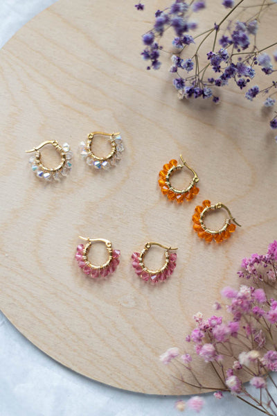 Alma Korvakorut, eri värejä