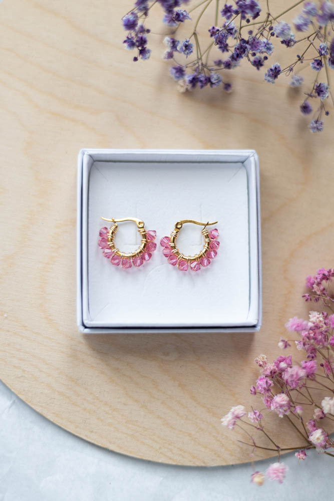 Alma Korvakorut, eri värejä