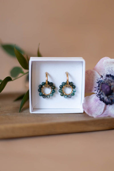 Eleonora Korvakorut, eri värejä