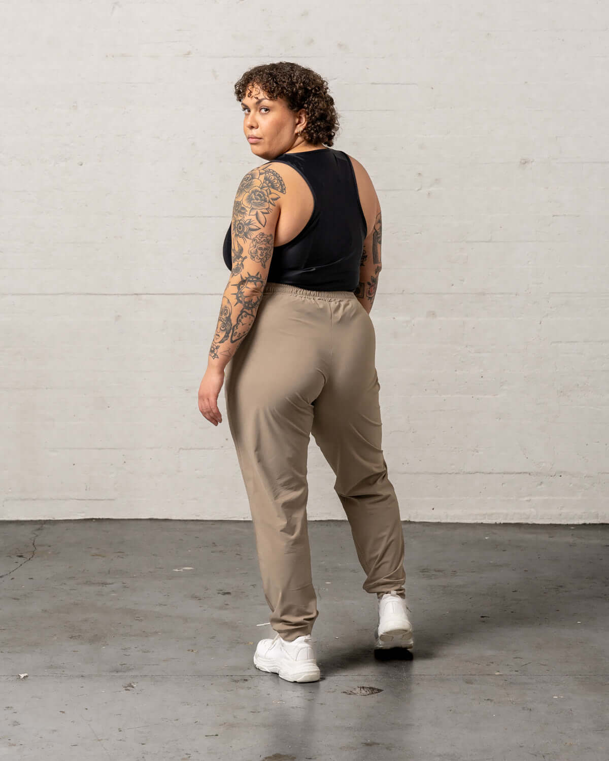 Hehku Joggersit, Beige