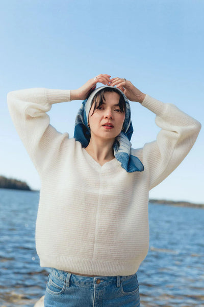 Livia Mohairneule, Luonnonvalkoinen