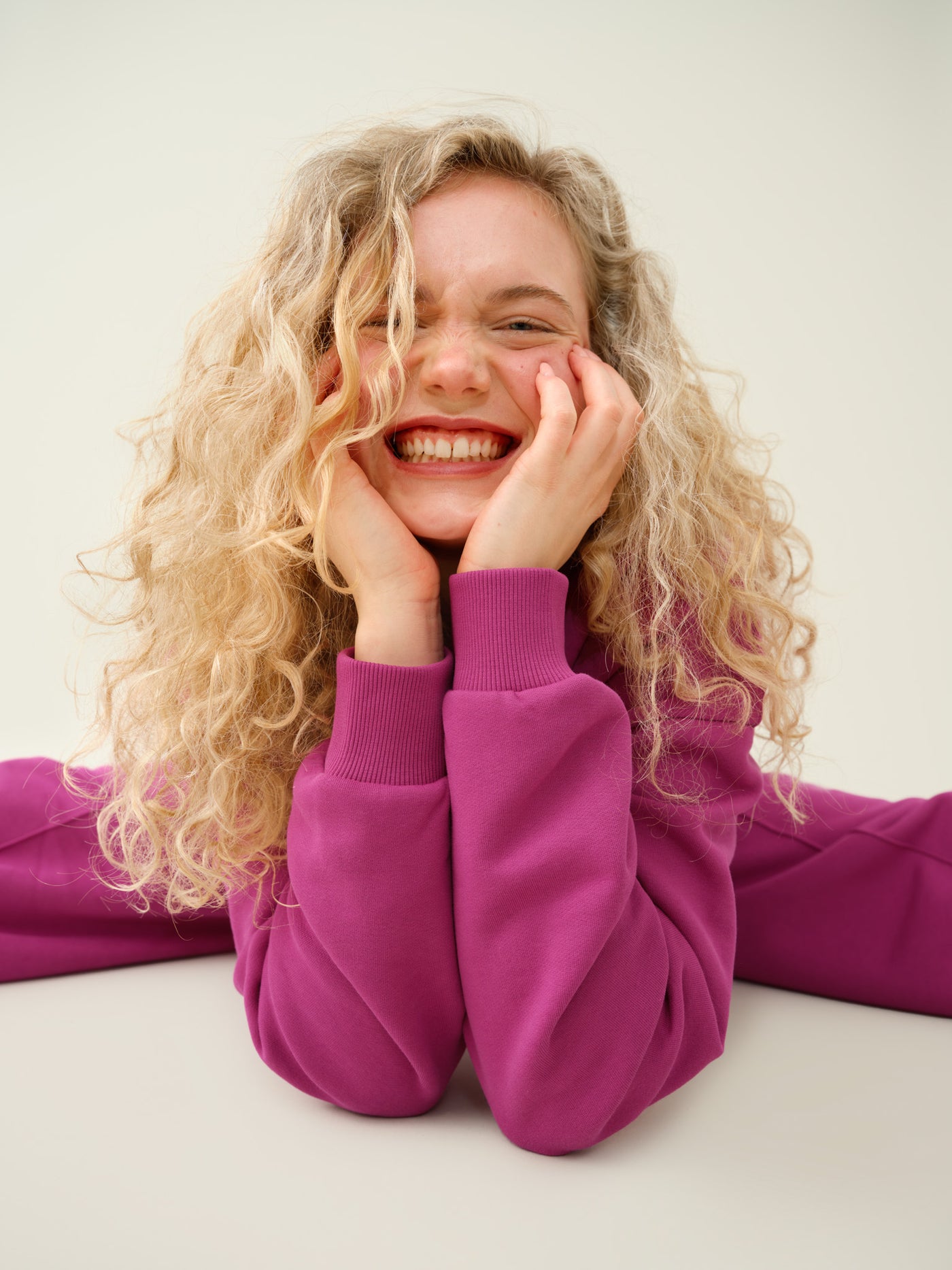 Superpower Sweatshirt, Fuchsia