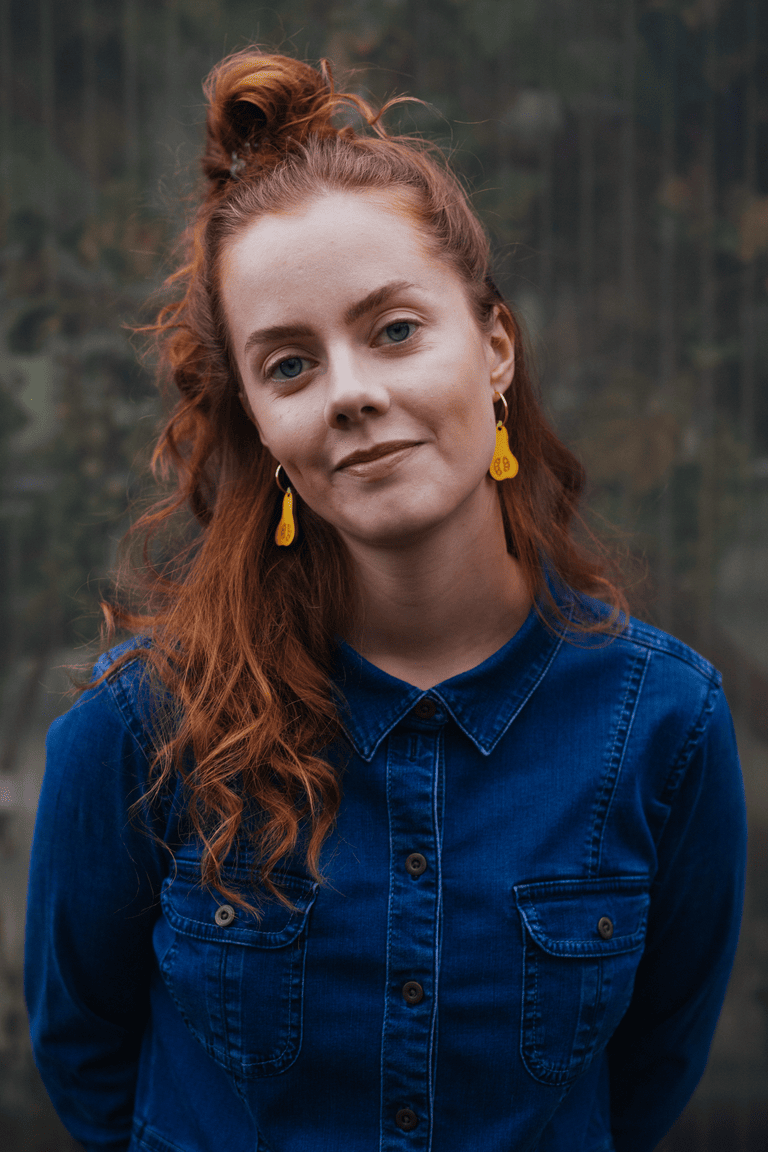 Martta Korvakorut, Keltainen