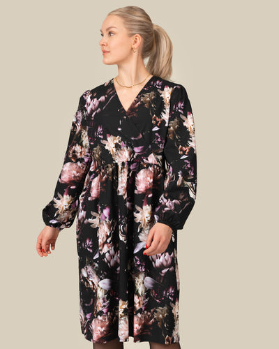 Kietaisupääntie Mekko, Pionitarha
