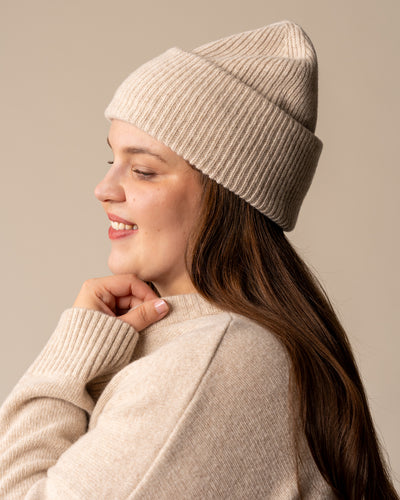 Usva Pipo, Beige