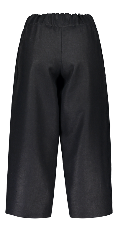 Linja Culottes, Musta